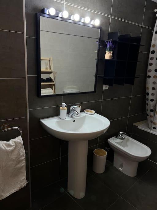 Appartement Piso Con Terraza A 5 Min Del Mar à Alcanar Extérieur photo